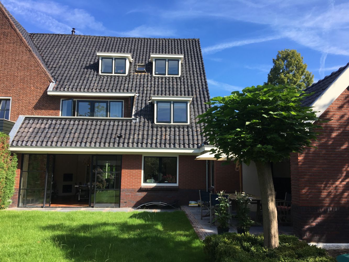 Burg. van Nispen van Sevenaerstraat 